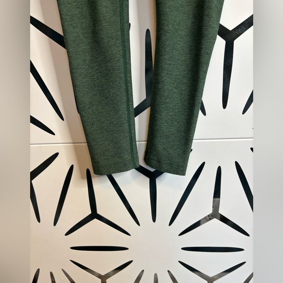 Outdoor Voices Green Leggings XS High Rise Leggings w/ Back Pocket - Picture 2 of 7